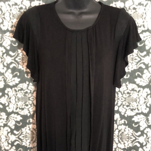 BCBGMAXAZRIA Black Top with Front Panel and Cinch - Picture 3 of 15